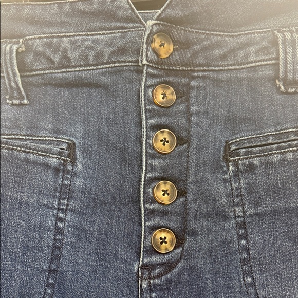 Anthropologie Women's Dark Blue Jean Shorts size 32 - Picture 8 of 8